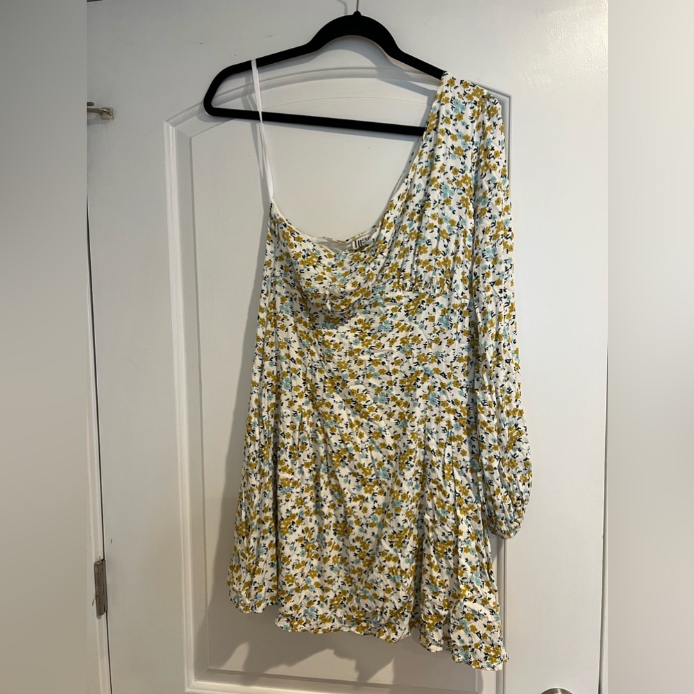 Free People one should floral mini dress in size 10.